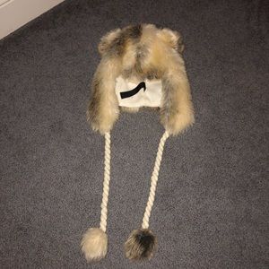 american eagle faux fur bear hat